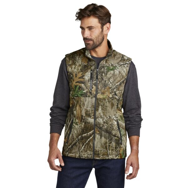 Russell Outdoors Realtree ® Atlas Soft Shell Vest Thumbnail